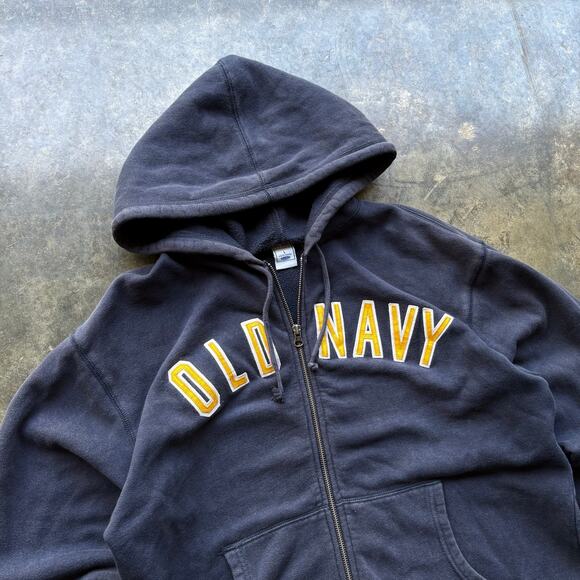 Faded‎ Worn In Old Navy Essential Sweatshirt - Picture 2 of 5